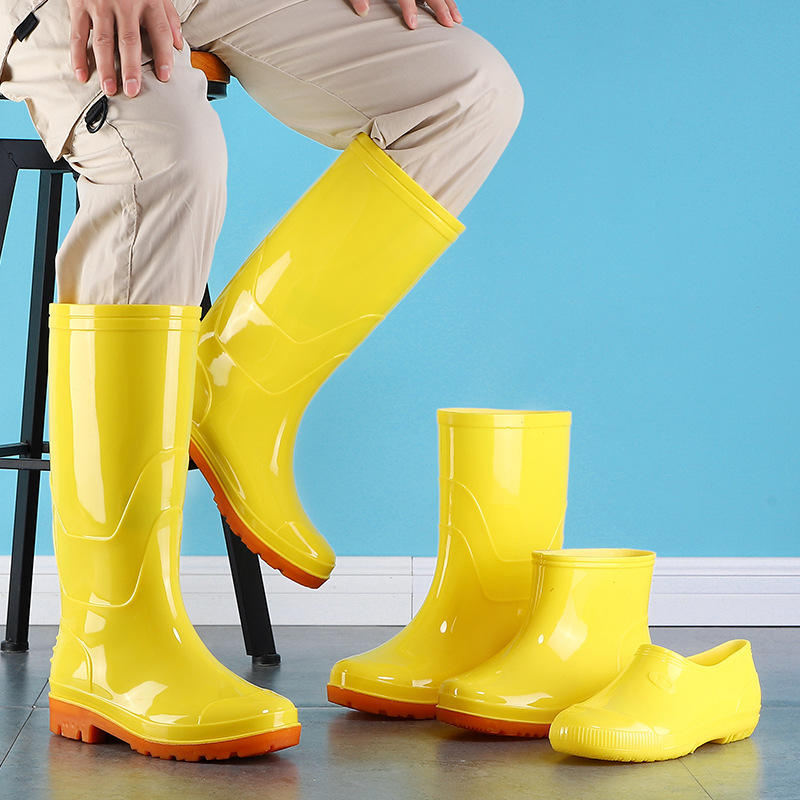 df6b6441-3726-4fcb-8418-1f085f23a467_bottes-de-travail-wellington-jaunes-chaleureuses-et-resistantes-pour-hommes-aux-longueurs-diverses.jpg